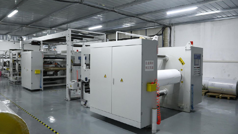 High speed scratch free coater